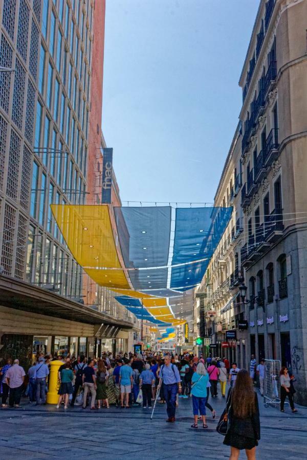 Arenal Suites Preciados Madrid Luaran gambar