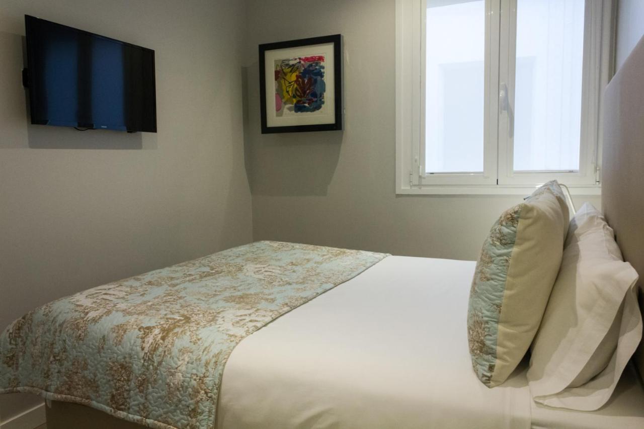 Arenal Suites Preciados Madrid Bilik gambar